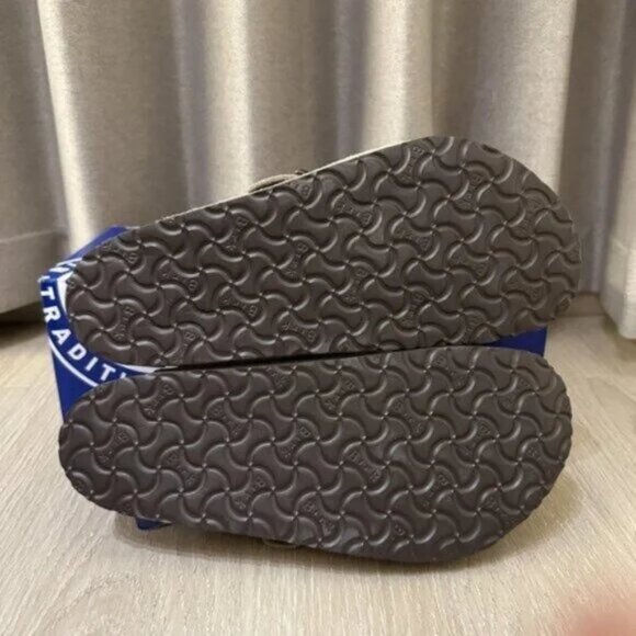 Birkenstock Boston taupe suede mule clogs - Picture 3 of 6